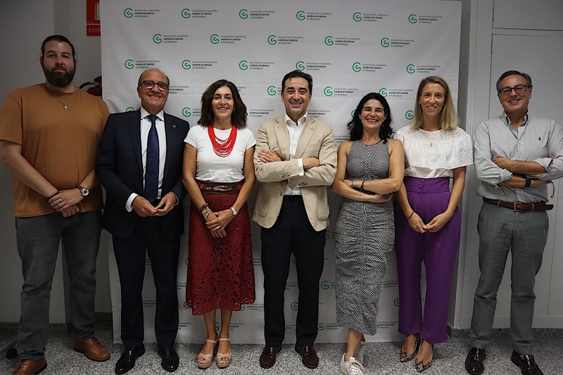 María Ortiz, nueva vicepresidenta de la Asociación Contra el Cáncer en Badajoz 