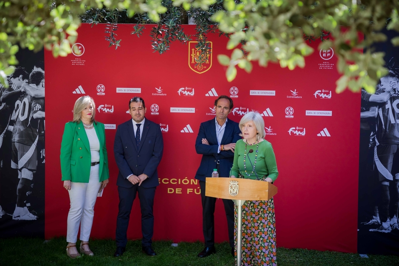 La Selección Española de Fútbol se enfrentará a la de Andorra el 5 de junio en el estadio Nuevo Vivero