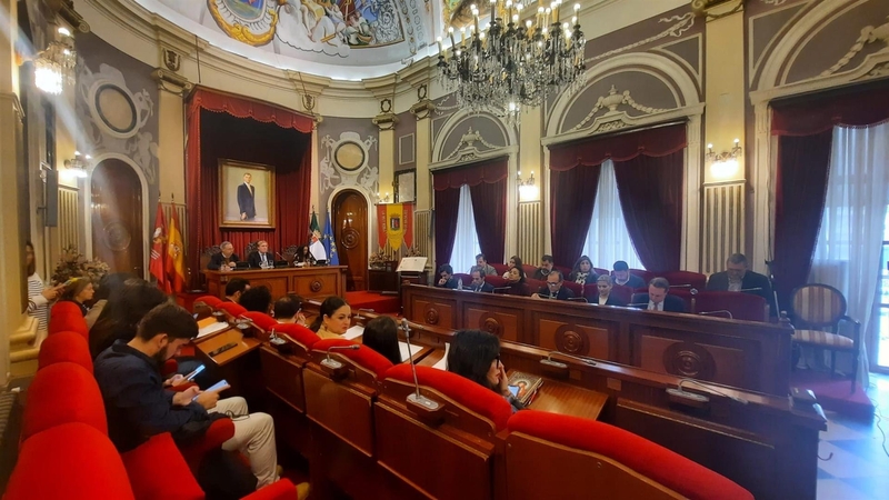 El Ayuntamiento aprueba de forma inicial con los votos del PP la ordenanza que establece la tasa de basuras