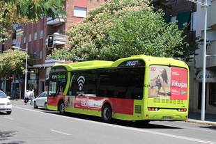 Badajoz refuerza el transporte público para acudir a la Gran Gala del Carnaval 2025 en Ifeba