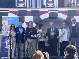 Más de 300 asistentes celebran el II Encuentro de Asociaciones de Alumnos de la Universidad de Mayores en Badajoz