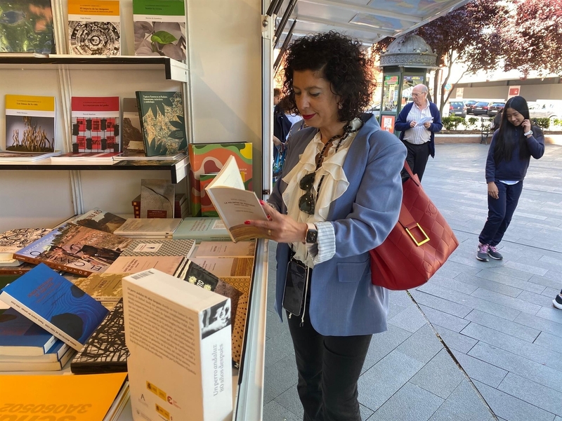El PSOE de Badajoz reclama una revisión de la Feria del Libro para no caer en el 'conformismo'