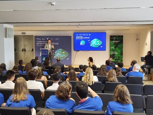Estudiantes del IES Zurbarán de Badajoz ganan la primera 'Cumbre Nacional de Detectives Climáticos' en Murcia