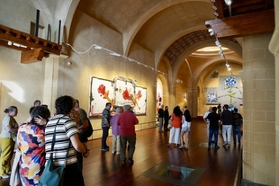 El pintor Jorge Galindo expone 'Altar' en el Espacio Cultural Santa Catalina de Badajoz hasta el 25 de agosto