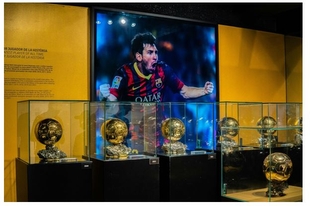 Guardiola zanja cualquier comparación: “No habrá nadie como Messi” 