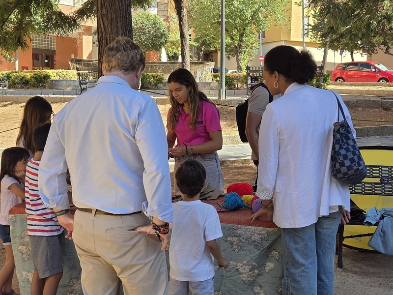 Las actividades del programa 'Vive el verano' continúan en la barriada de San Fernando