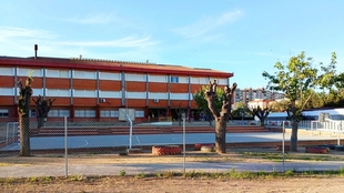 Herida de bala una niña en un Colegio de Badajoz mientras realizaba actividad física