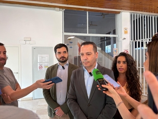 El vicepresidente Óscar Fernández reafirma el compromiso de la Junta con la seguridad y estabilidad laboral del Centro 'Marcelo Nessi'